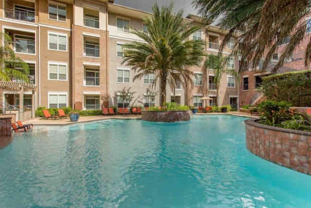 1Br Urban Retreat Pool Gym Near Nrg Wifi Petok Apartment Houston Exterior photo